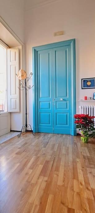 Finestre Sul Teatro - - Parking Included Apartment