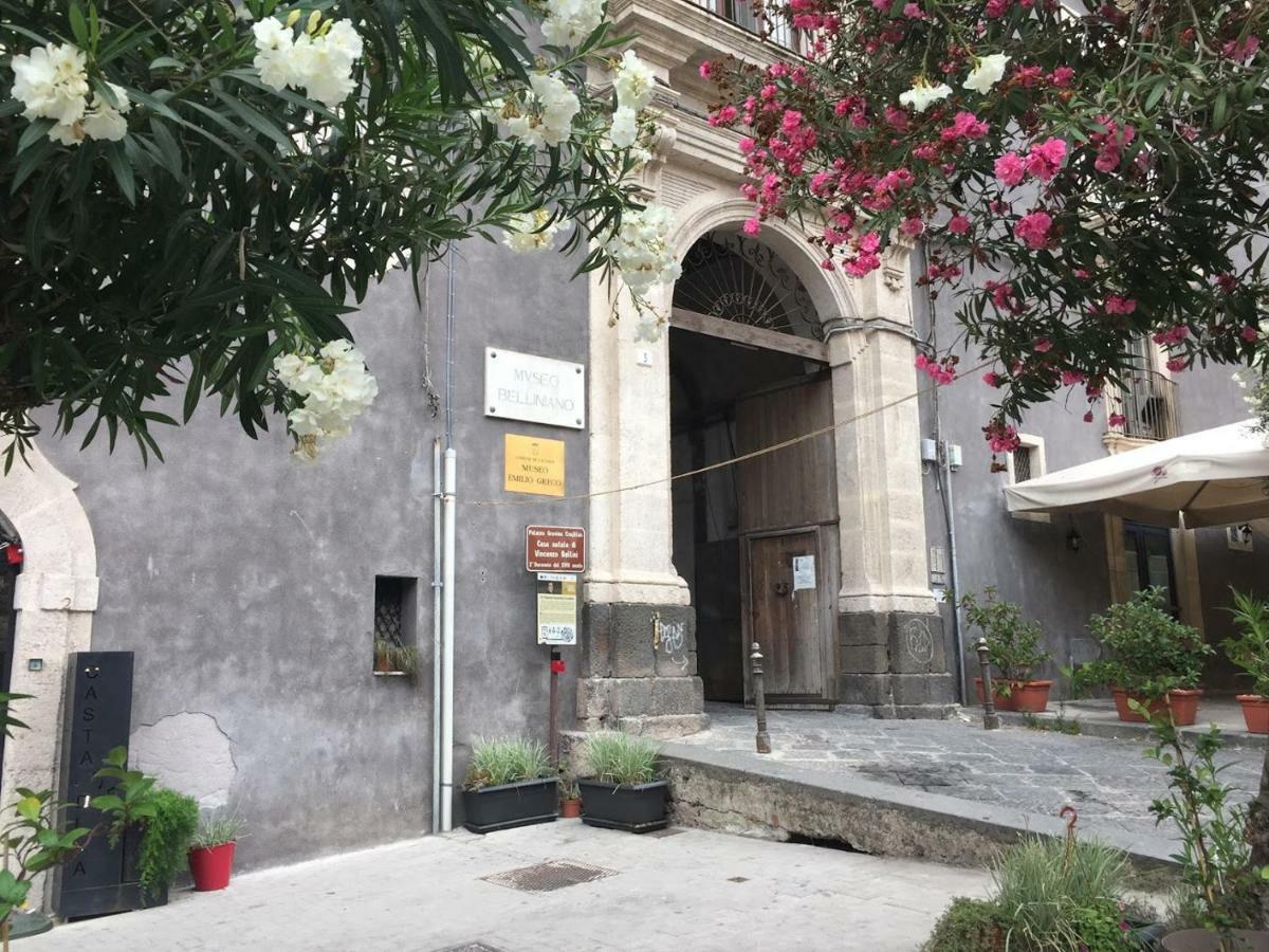 Finestre Sul Teatro - - Parking Included Apartment